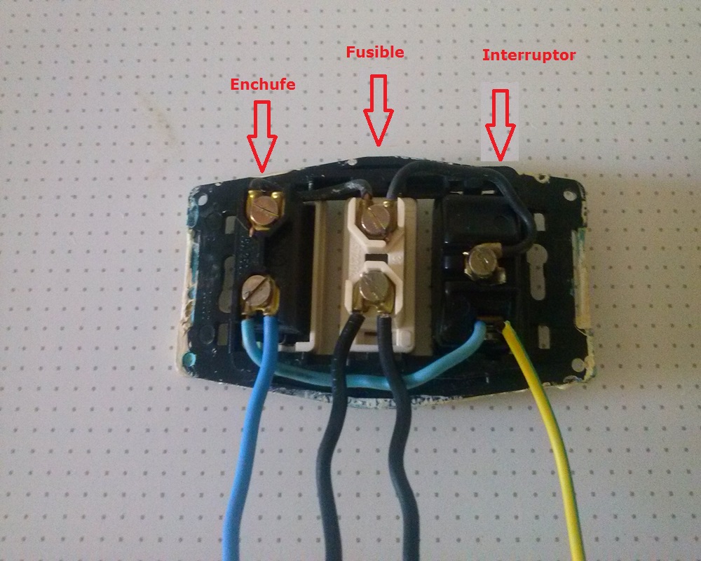 Instalación + interruptor + fusible ForoElectricidad.com