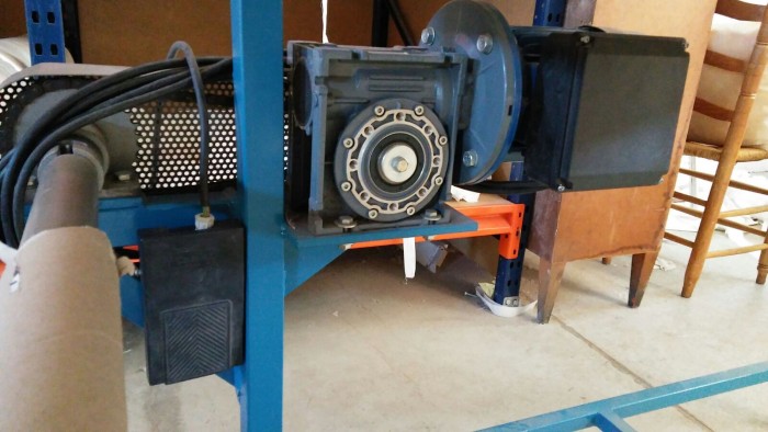 MOTOR CON PEDAL.jpg